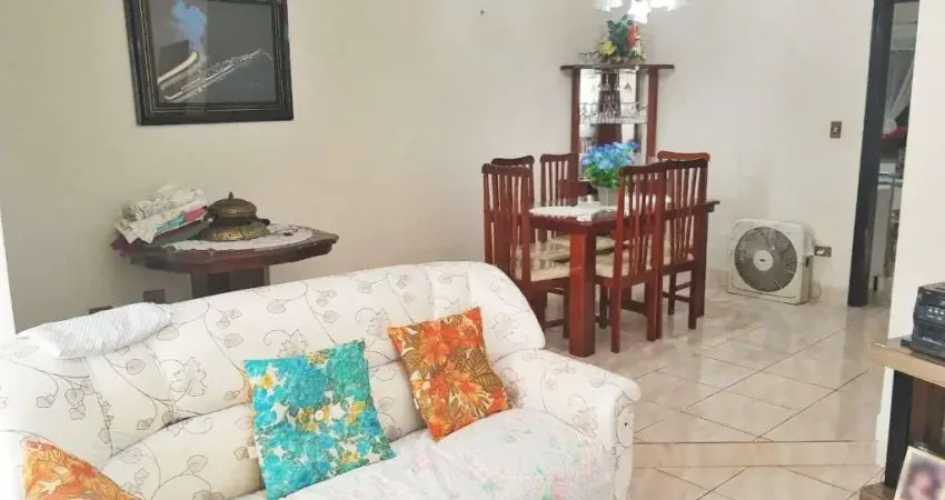 Sobrado com 3 dormitórios à venda, 210 m² por R$ 500.000,00 - Caiçara - Praia Grande/SP