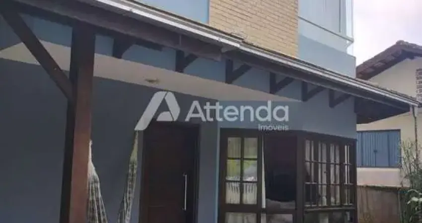 Casa com 3 quartos à venda no São Marcos, Joinville 