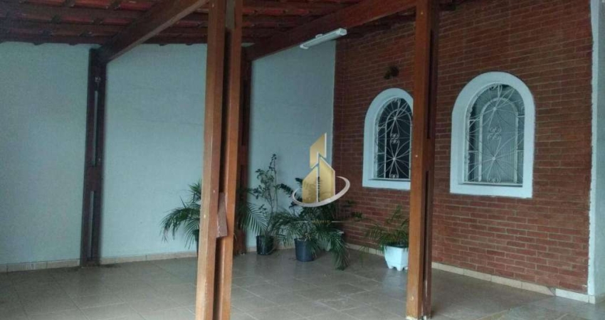 Sobrado com 5 dormitórios à venda, 140 m² por R$ 550.000,00 - Conjunto Residencial Trinta e Um de Março - São José dos Campos/SP