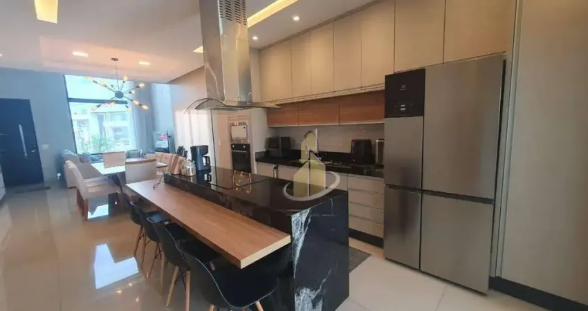 Casa com 3 dormitórios à venda, 179 m² por R$ 1.500.000 - Condomínio Bellavittá - Caçapava/SP