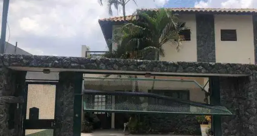 Sobrado com 3 dormitórios à venda, 154 m² por R$ 900.000,00 - Parque Renato Maia - Guarulhos/SP