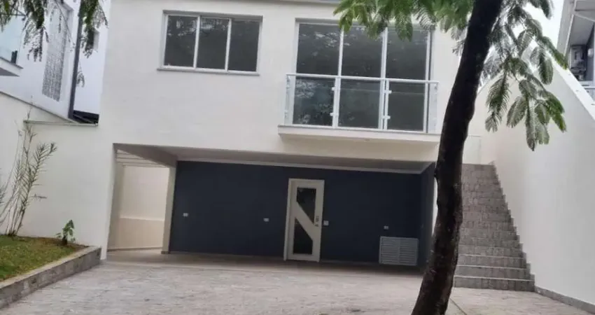 Sobrado com 3 dormitórios à venda, 205 m² por R$ 1.400.000,00 - Caputera - Arujá/SP