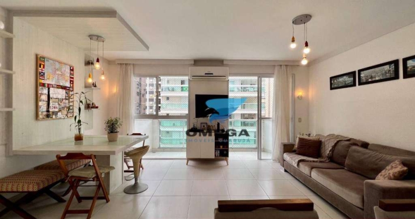 Apartamento reformado com 2 suítes e vista mar em praia de Pitangueiras Guarujá-SP