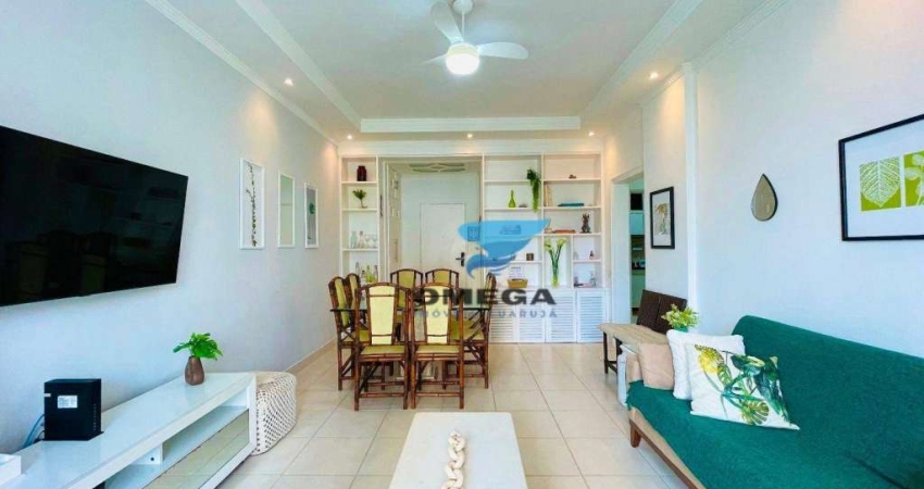 Apartamento à venda na praia das Pitangueiras, centro do Guarujá, ótima localização próximo ao comércio da região. Confira!!