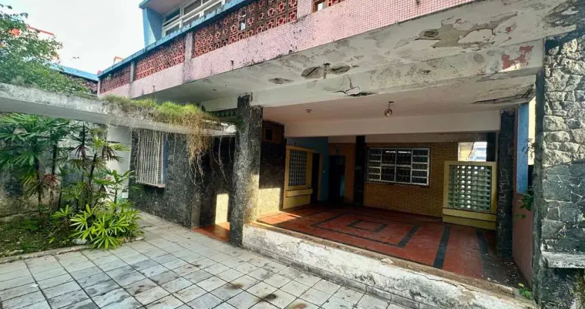 Casa com 5 quartos à venda na Rua Campos Sales, 40, Enseada, Guarujá