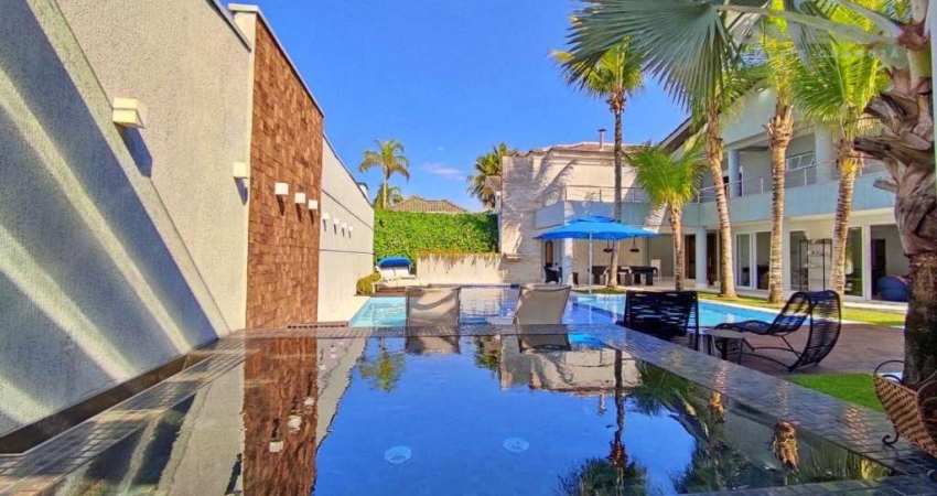 Casa à Venda no Condomínio Jardim Acapulco no Guarujá | Omega Imóveis