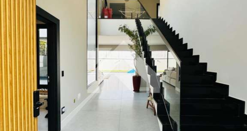Casa de Condomínio em Alphaville  -  Santana de Parnaíba