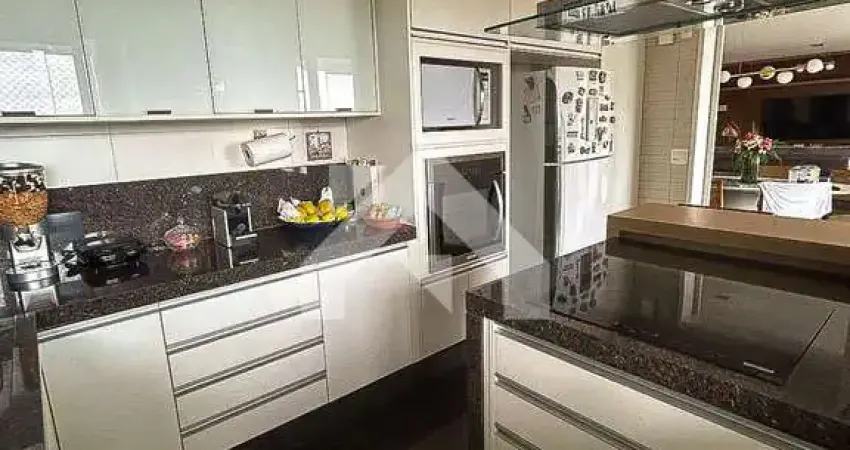 Venda de Apartamento 196m² - 3 Suítes em Barueri por R$2,3M