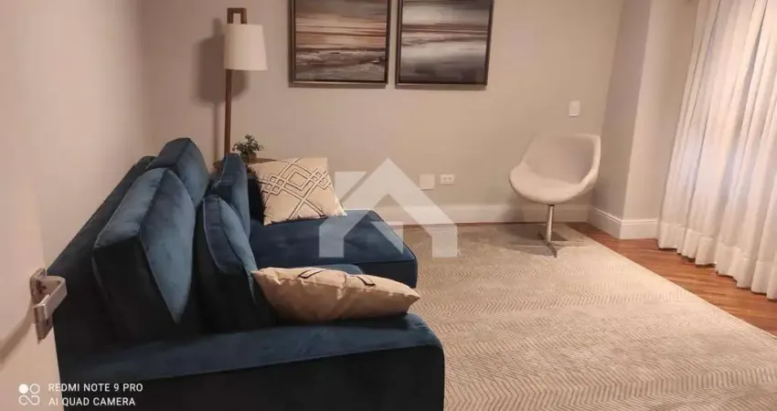 Luxuosa Casa em Alphaville: 4 Suítes e 550m² à Venda