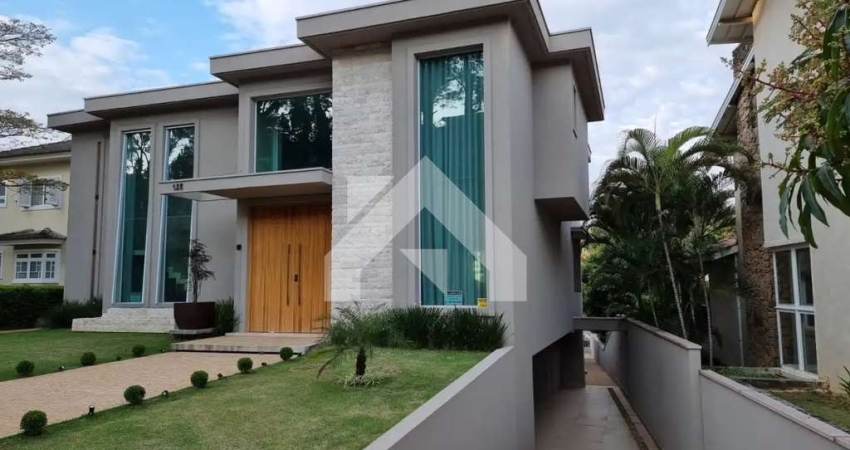 Casa de Condomínio em Alphaville - Santana de Parnaíba, SP