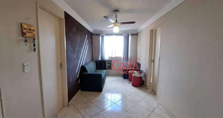 Apartamento com 3 quartos à venda na Rua Cruz do Espírito Santo, 360, Guaianases, São Paulo