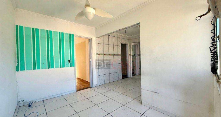 Apartamento em Conjunto Residencial José Bonifácio