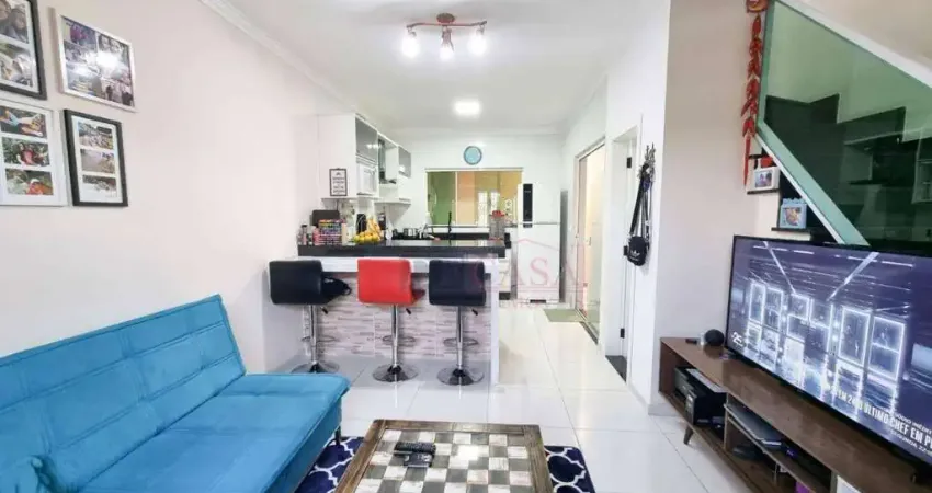 Sobrado a venda com 2 suítes e 2 vagas de garagem a venda no parque buturussu.