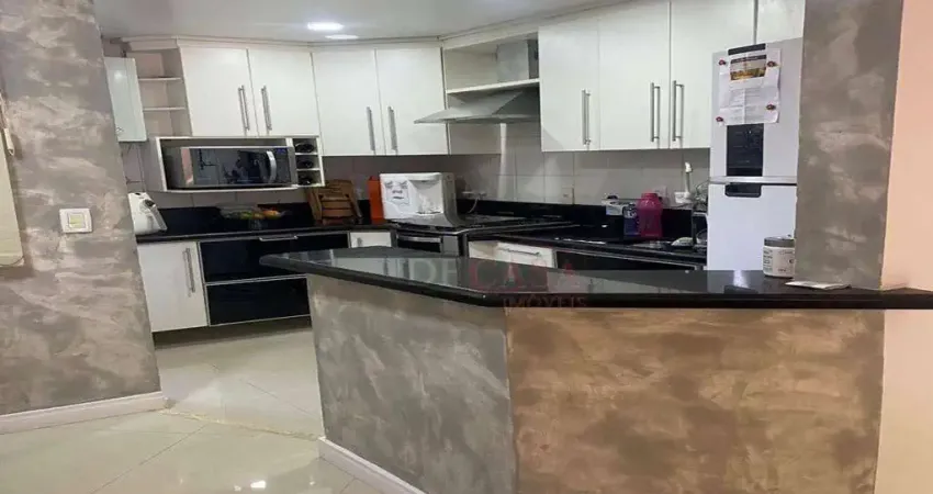 Sobrado com 2 dormitórios à venda, 57 m² por R$ 380.000,00 - Itaquera - São Paulo/SP