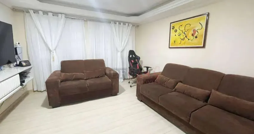 Sobrado a venda com 3 dormitórios e 1 suíte com 4 vagas de garagem próximo ao Monotrilho de São Mateus.