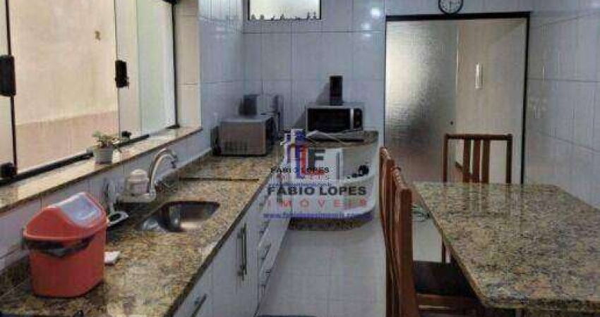 Sobrado com 3 dormitórios à venda, 146 m² por R$ 750.000,00 - Vila Palmares - Santo André/SP