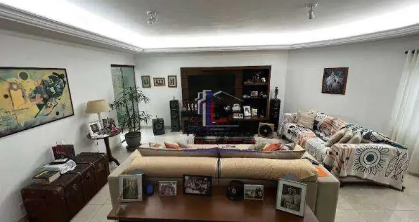 Sobrado com 4 dormitórios à venda, 389 m² por R$ 2.300.000,00 - Vila Bastos - Santo André/SP