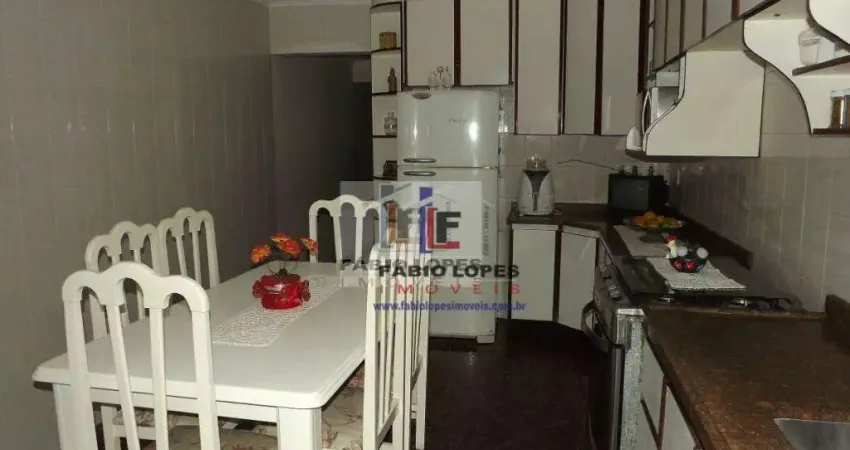 Sobrado com 3 dormitórios à venda, 167 m² por R$ 760.000,00 - Jardim Las Vegas - Santo André/SP
