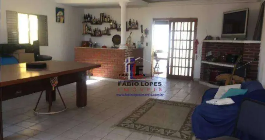Casa com 3 dormitórios à venda, 240 m² por R$ 560.000 - Santa Maria - Santo André/SP
