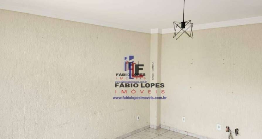 Sobrado com 3 dormitórios à venda por R$ 700.000,00 - Vila Camilópolis - Santo André/SP