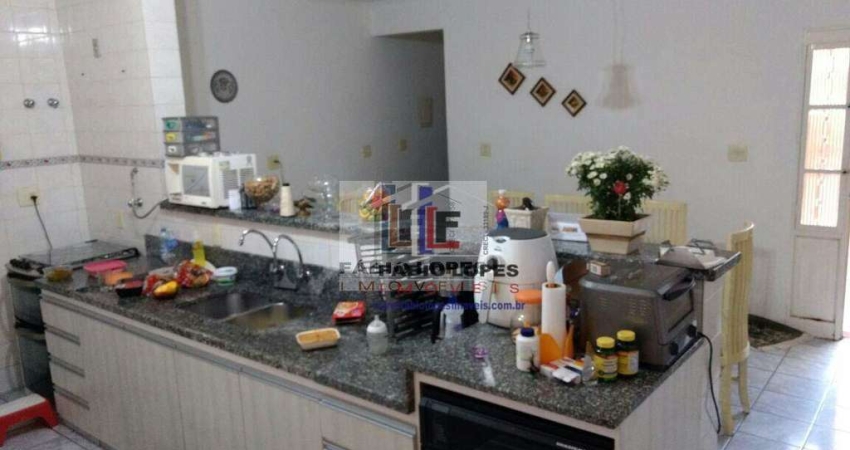 Casa com 3 quartos à venda na Avenida Gago Coutinho, Vila Aquilino, Santo André