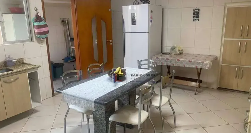 Sobrado com 3 dormitórios à venda, 169 m² por R$ 550.000,00 - Vila Sacadura Cabral - Santo André/SP