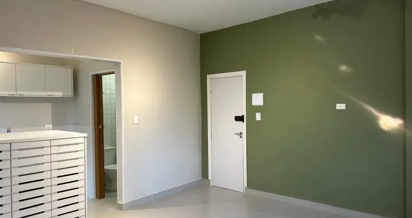 Kitnet no canto do forte – totalmente reformada -  r$ 200.000 à vista!