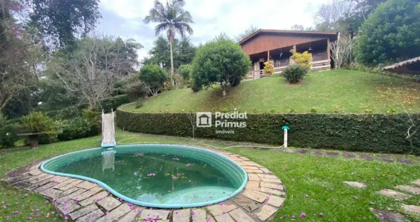 Casa com 3 dormitórios à venda, 169 m² por R$ 750.000,00 - Varginha - Nova Friburgo/RJ