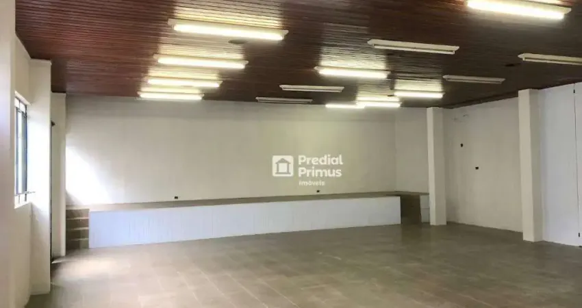 Salão de 148m² à venda por R$ 399.000 - Prado - Nova Friburgo/RJ