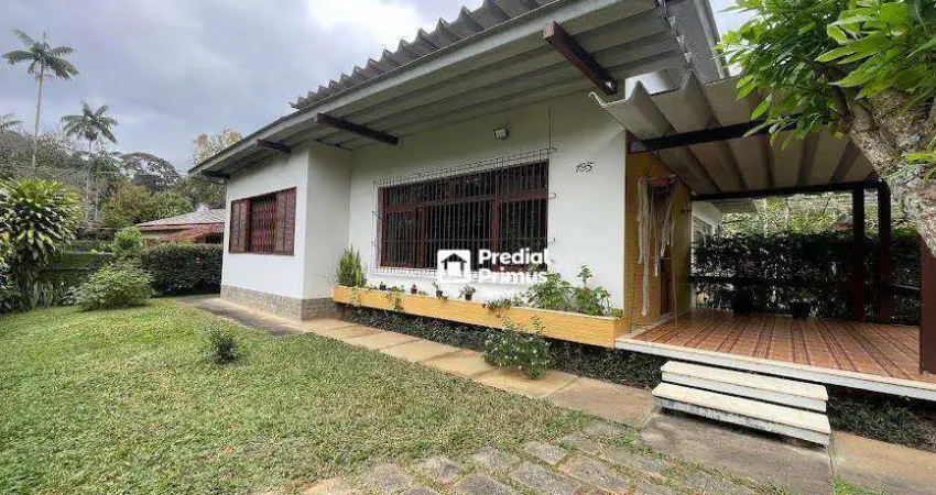 Casa à venda, 248 m² por R$ 1.300.000,00 - Parque São Clemente - Nova Friburgo/RJ