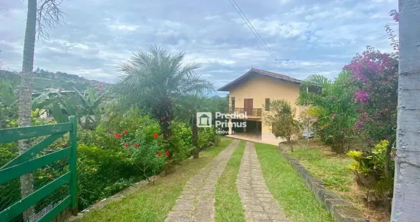 Casa à venda, 185 m² por R$ 1.500.000,00 - Conselheiro Paulino - Nova Friburgo/RJ