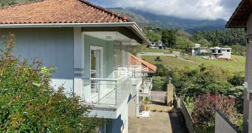 Casa à venda, 153 m² por R$ 640.000,00 - Cônego - Nova Friburgo/RJ