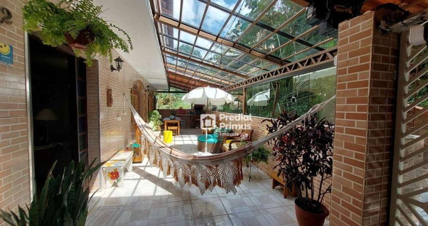 Casa com 3 dormitórios à venda, 222 m² por R$ 880.000,00 - Braunes - Nova Friburgo/RJ