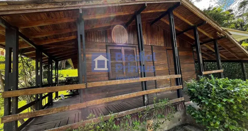 Casa com 3 quartos à venda na Rua Mário Haiut, 189, Mury, Nova Friburgo