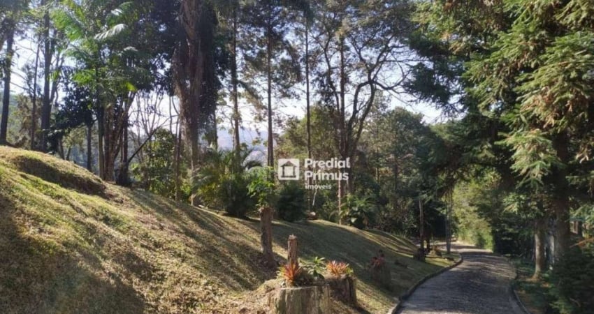 Casa com 3 dormitórios à venda, 185 m² por R$ 1.200.000,00 - Vale dos Pinheiros - Nova Friburgo/RJ