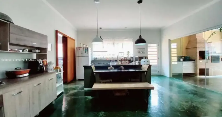 Casa com 3 quartos à venda na Rua São Fernando, 161, Parque Nova Jandira, Jandira