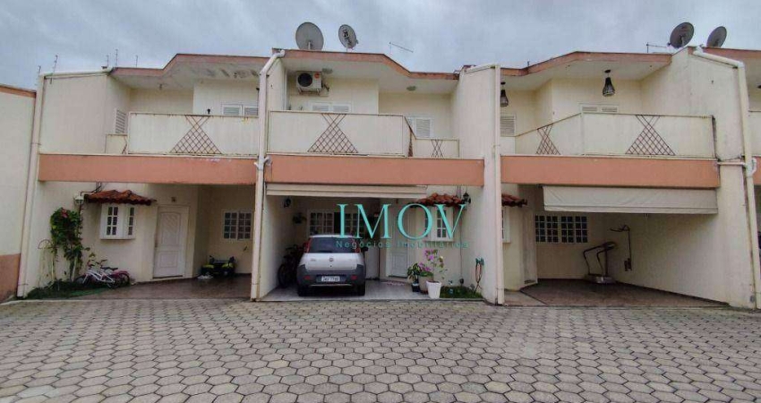 Casa com 2 dormitórios à venda, 105 m² por R$ 390.000 - Jardim das Indústrias - Jacareí/SP