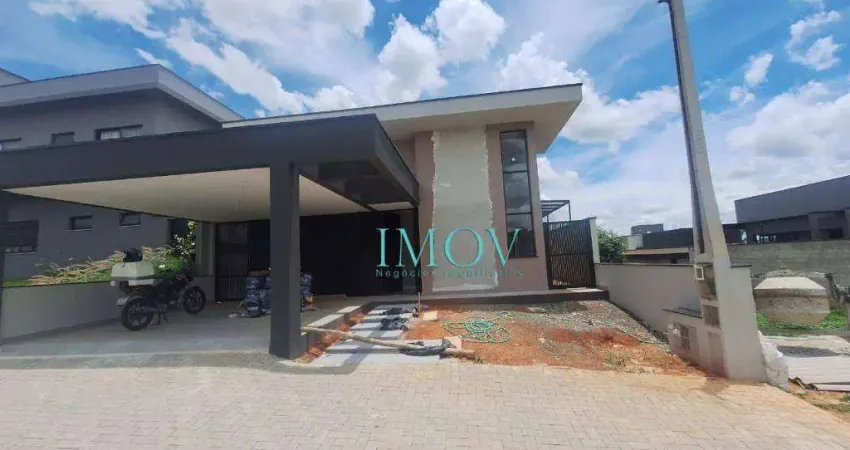 Casa térrea em condomínio - reserva aruanã - loteamento floresta - 3 suítes - 173m².