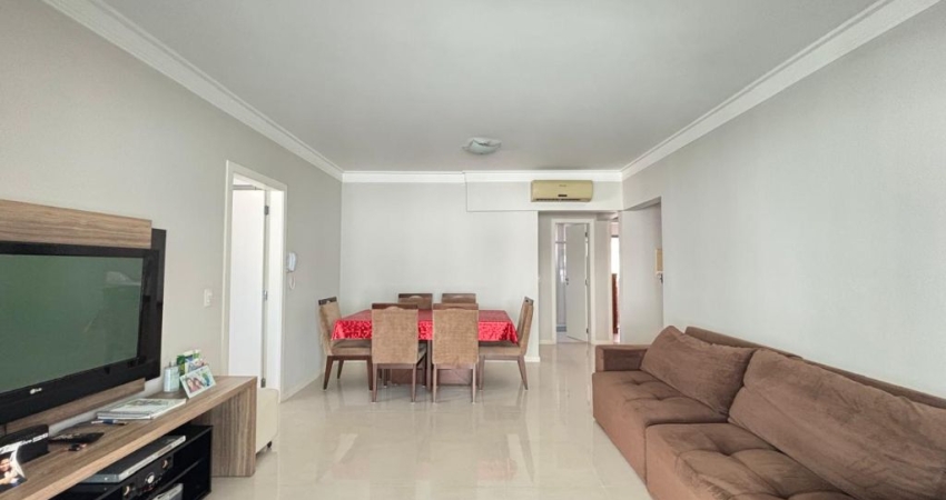 Apartamento com 3 quartos para alugar na Rua 2970, 305, Centro, Balneário Camboriú