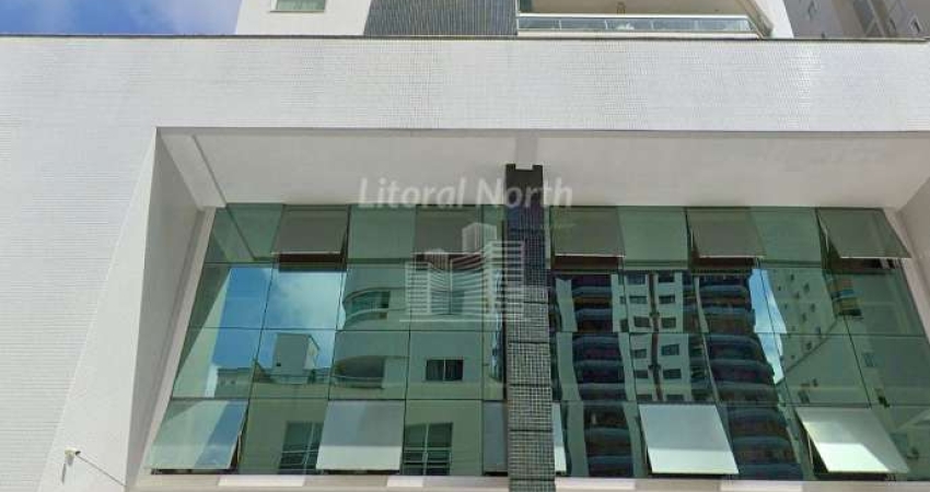Apartamento a venda com 3 suítes no Centro de Balneário Camboriú