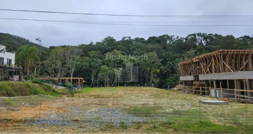 Terreno à venda na Avenida das Arapongas, Ariribá, Balneário Camboriú