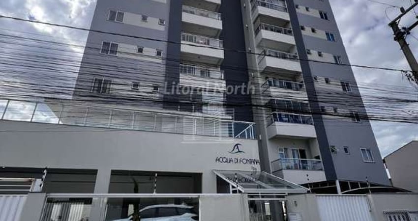Apartamento no Bairro Cordeiros
