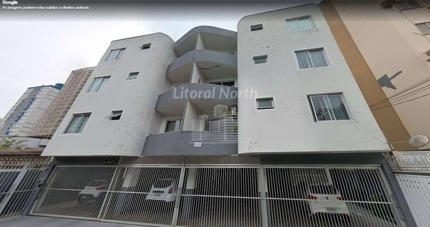 Apartamento de frente para o Forum de Itajaí.