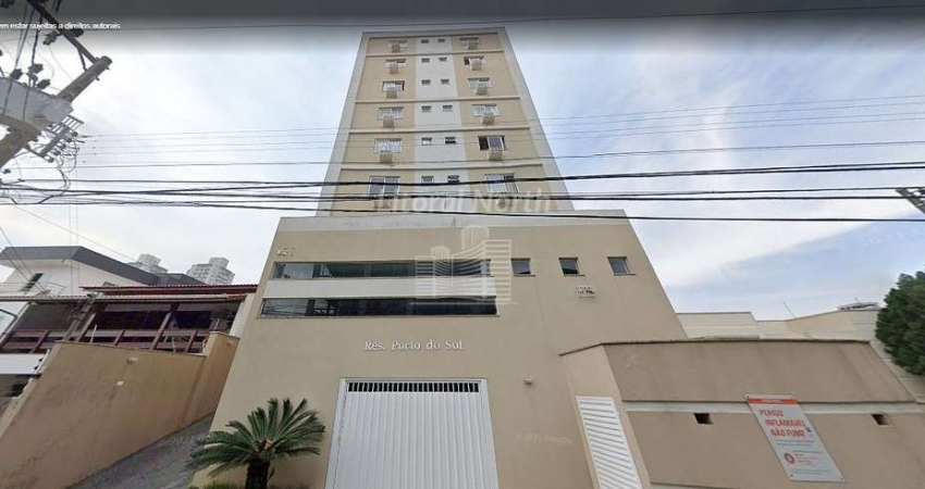 Apartamento no Centro de Itajaí.