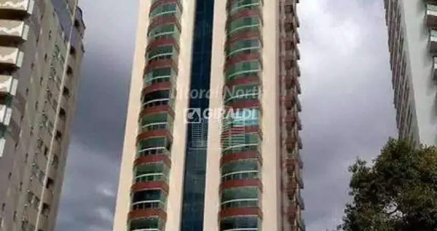 Apartamento no bairro Fazenda Itajaí.