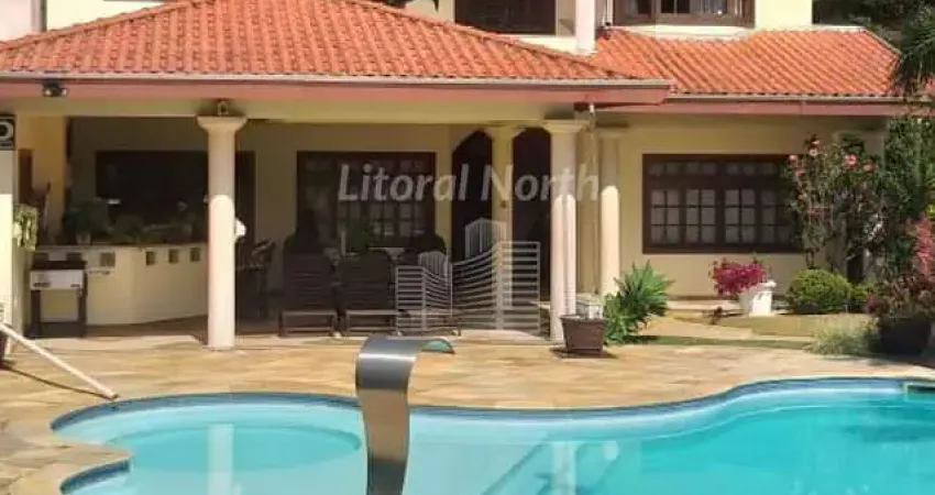 Casa a venda mobiliada na praia de taquaras em balneário camboriú