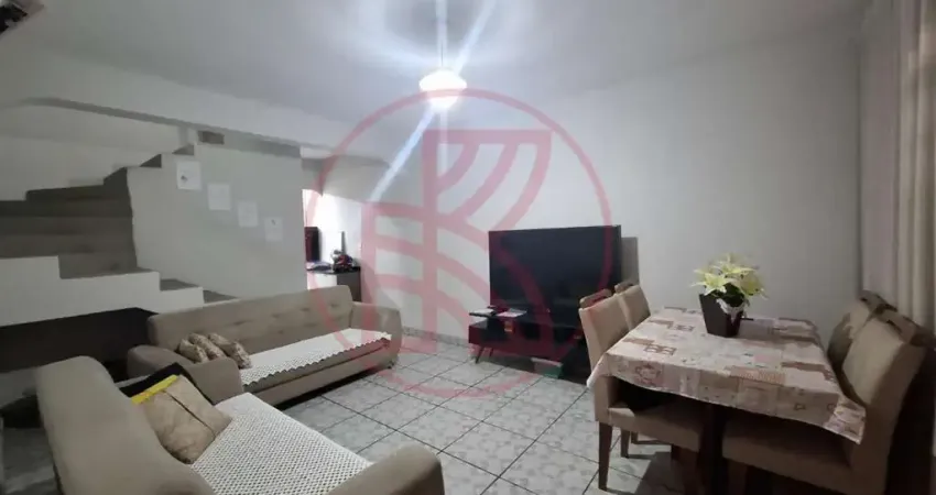 Sobrado para Locação em São Bernardo do Campo, Jardim Thelma, 3 dormitórios, 2 banheiros, 2 vagas