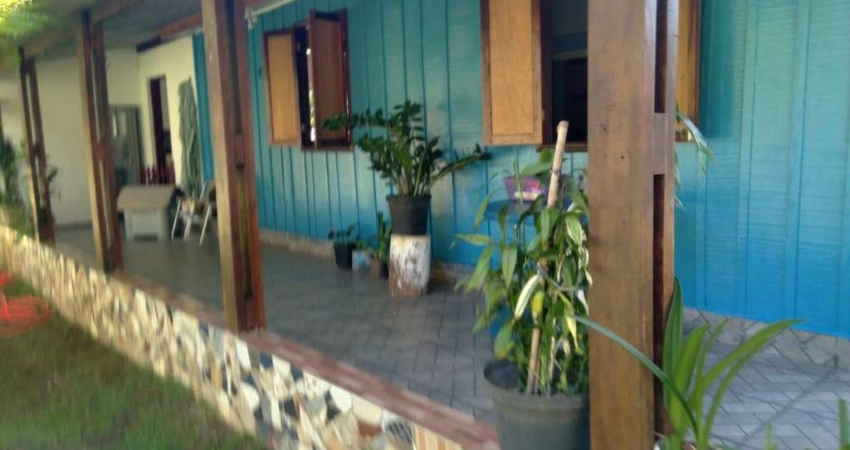 Chácara para Venda em Miracatu, Vila Santa Rita de Cássia, 2 dormitórios, 2 banheiros, 2 vagas