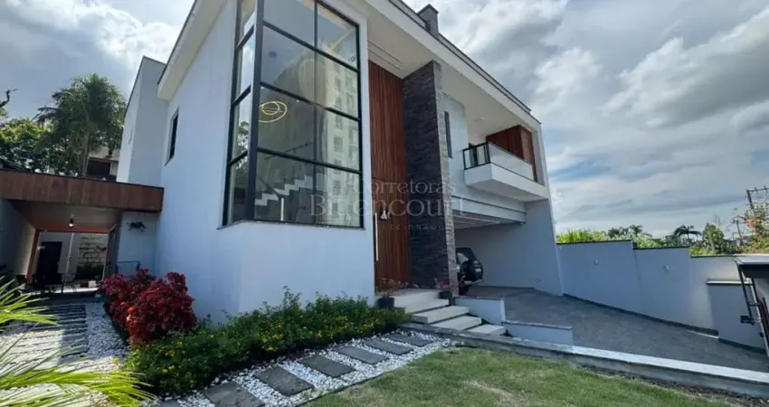 Casa com 4 quartos à venda no América, Joinville 