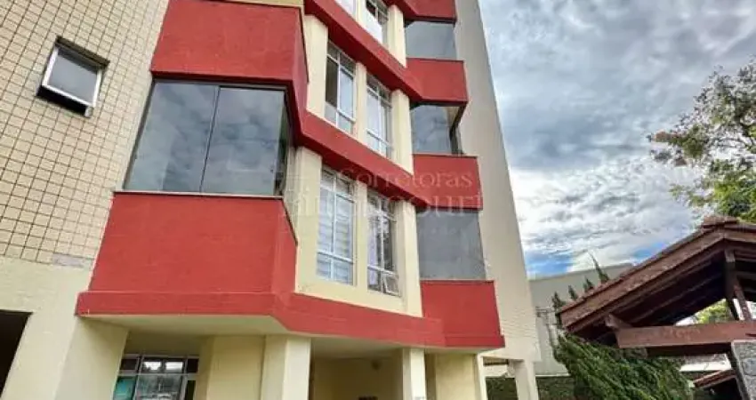 Apartamento com 3 quartos no Saguaçu
